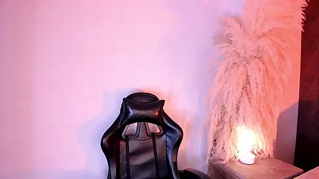 CristineRainn_