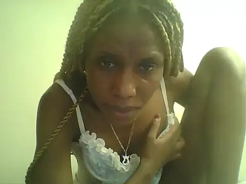 DelteAfriq live cam on StripChat