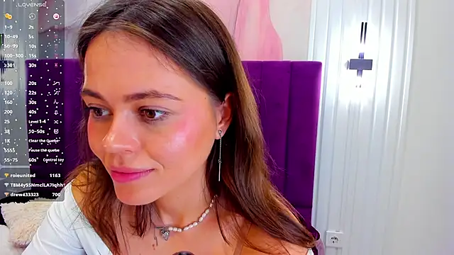 Kelly_Cuutie webcam