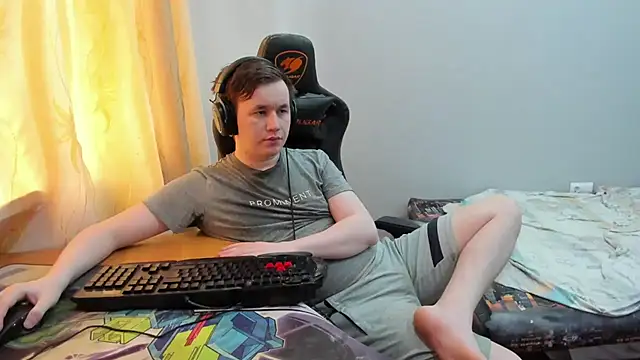 iliaskrislove - Iliaskrislove's free webcam - UK Sex Cams
