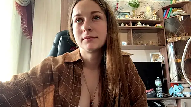 TaIliedGuest live sex cam