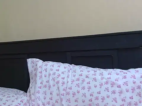 kinkydolll webcam