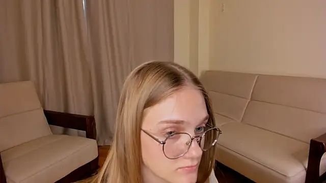 FemMantis webcam