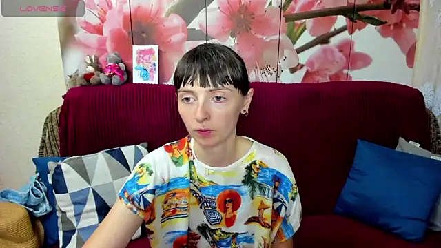 TayanaJons webcam