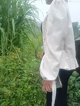 Linda-yiyi webcam
