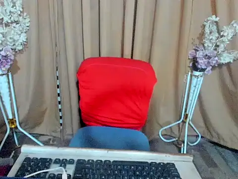 AshantTsiBigCock webcam