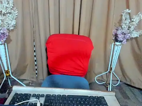 AshantTsiBigCock webcam