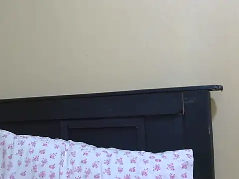 kinkydolll webcam