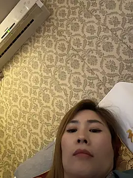 okgirl_23 webcam