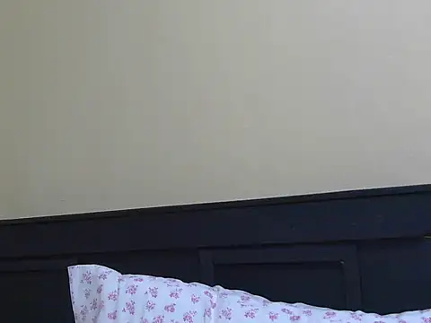 kinkydolll webcam