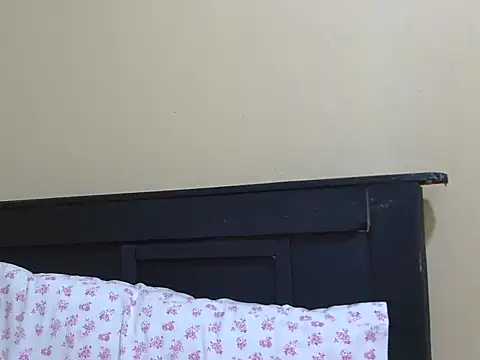 kinkydolll webcam
