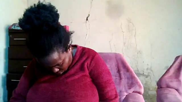 sexybigboobz webcam