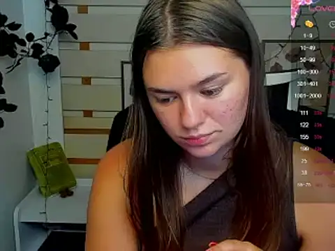 Josephine_Kiss webcam