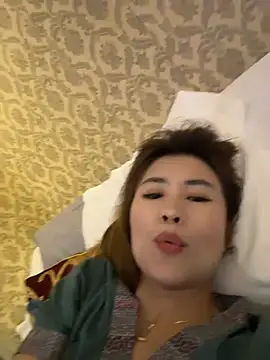 okgirl_23 webcam