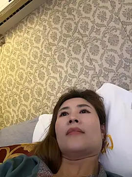 okgirl_23 webcam