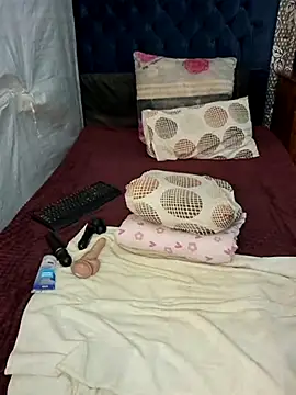 BootyCallEver webcam