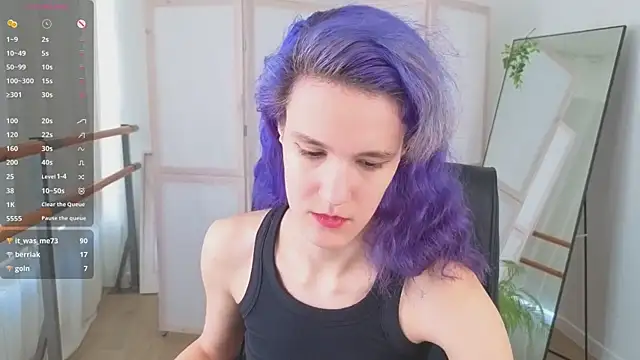 AuraLaunni webcam