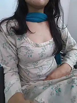 zoya_baby_ webcam