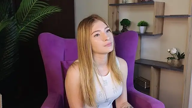 TashiaFink webcam