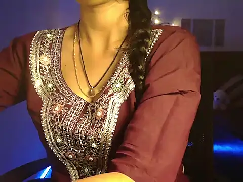 Moksha_ live sex cam