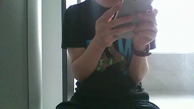 nole_china7 (Ask my age) - talk / fun / cum