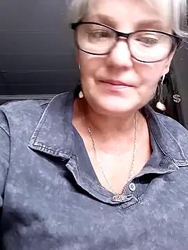 irinamaux webcam
