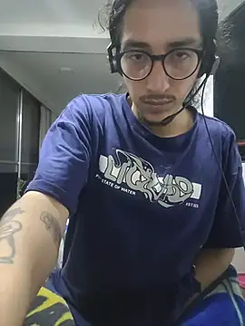 dirtytw0230 webcam