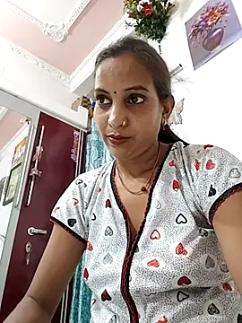 Sexy-Kajal2 webcam