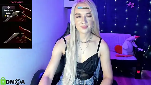 CrystalGirl99 webcam