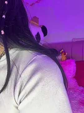 LindaWz_ webcam