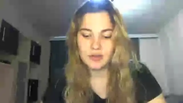 Alise21 webcam