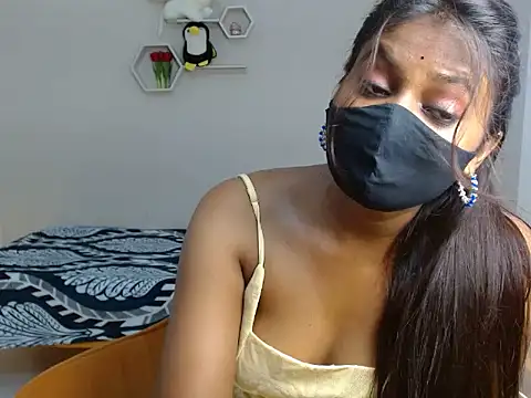 Hotginni4 webcam