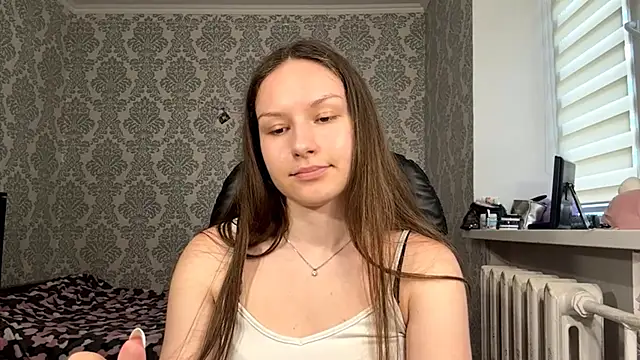 ShaylaChong webcam