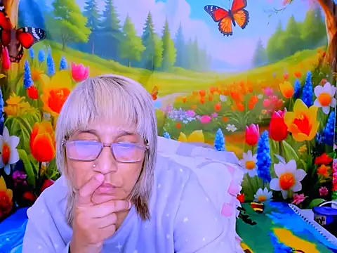 indianroxy webcam