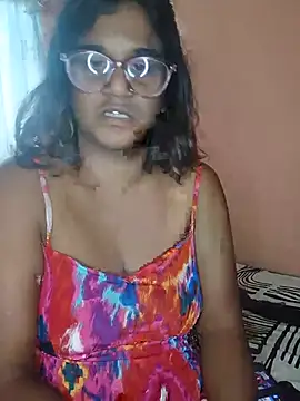 indianstrawberrylips4u