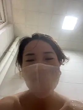kiss_loo