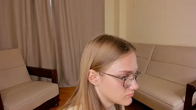 FemMantis webcam