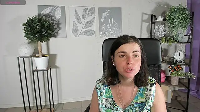 MartaEdams webcam