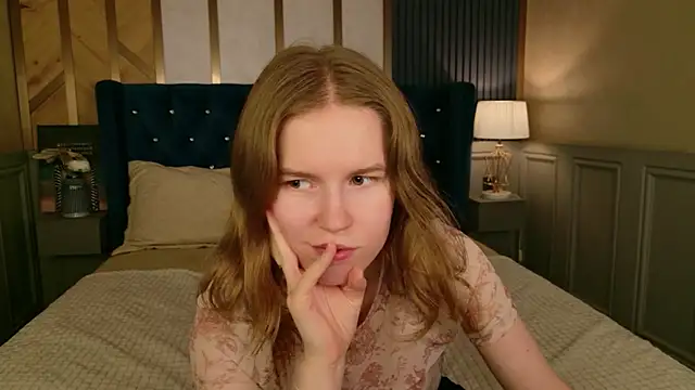 Alida_Brice webcam