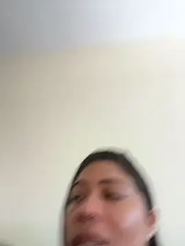 ZahraAmira_ webcam