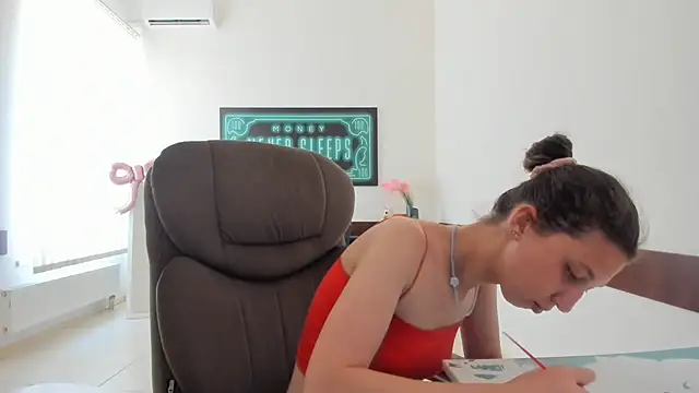 Ellina_Star webcam