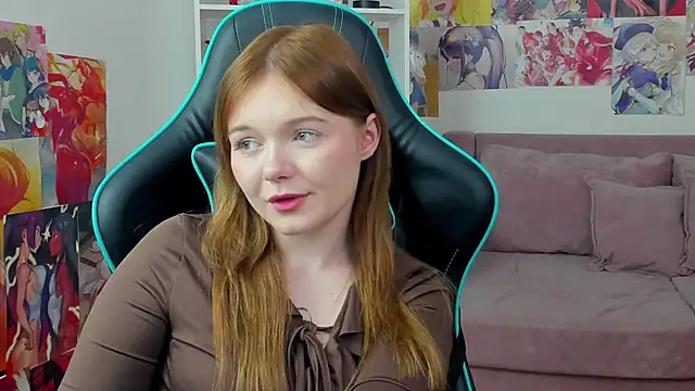 ElinaVale webcam