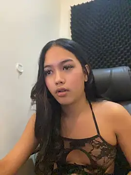 sexyasiancock_yllana webcam