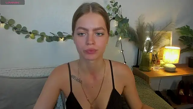 EmillyStarr webcam