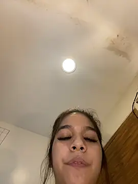 hugecock_cali's live room