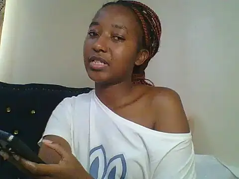 Flirty__cole live cam on StripChat