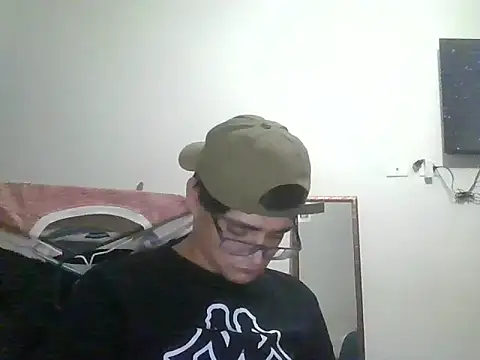 9EddieBoi4