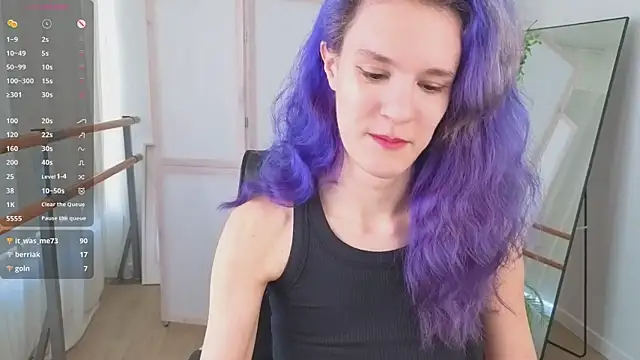 AuraLaunni webcam