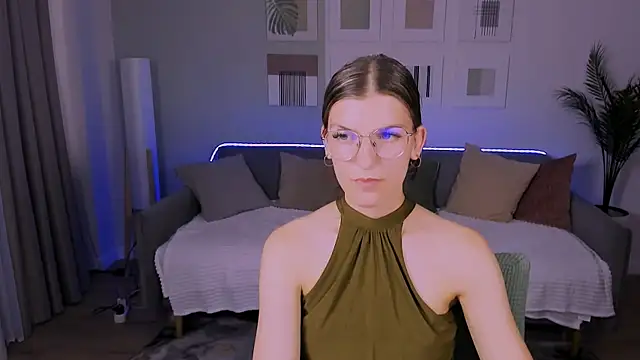 AnnaThorne webcam