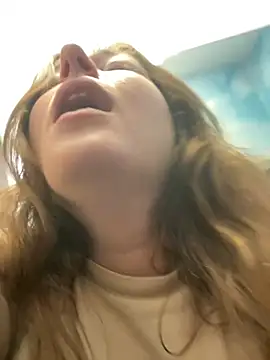 kate_nicepops333221 webcam